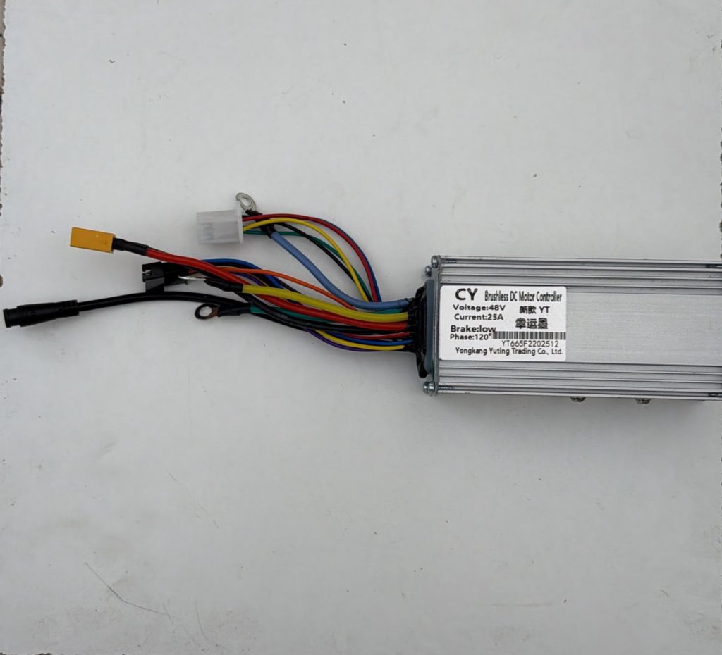 Contrôleur 48V 25A mono moteur — pièce détachée au Maroc