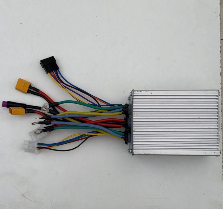 Contrôleur 48V 40A double moteur — pièce détachée au Maroc