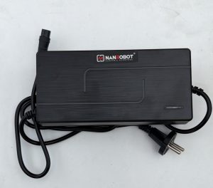 Chargeur NANROBOT 60V 5A Fast Charge — pièce détachée au Maroc